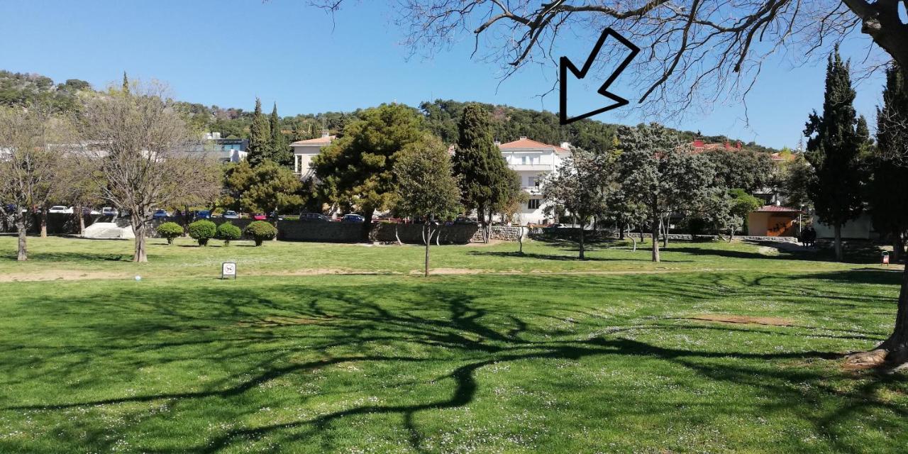 Ibis Your Cosy Oasis With Private Parking And Patio Split Bagian luar foto